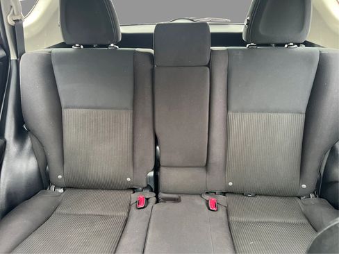 Used 2013 Toyota RAV4 XLE FWD image 17