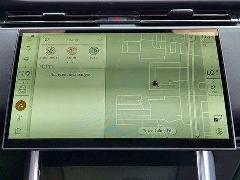 New 2026 Land Rover Range Rover SE image 12