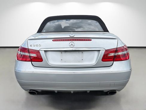 Used 2012 Mercedes-Benz E 350 Cabriolet image 4
