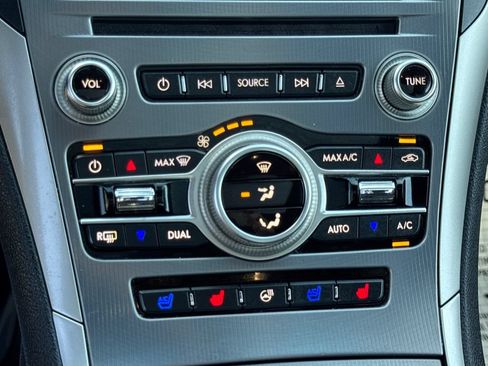 Used 2019 Lincoln MKZ Reserve FWD image 46