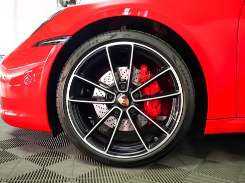 Certified 2021 Porsche 911 Carrera image 12