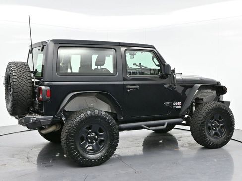 Used 2019 Jeep Wrangler Sport image 8