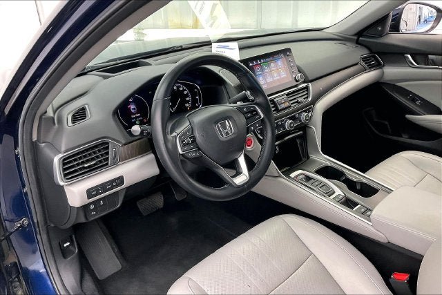 Used 2020 Honda Accord Touring image 17