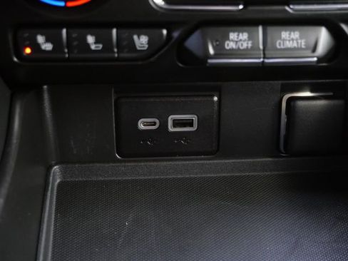 Used 2023 Chevrolet Tahoe Premier w/ Advanced Technology Package image 26