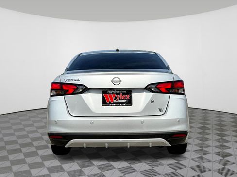 Certified 2025 Nissan Versa S w/ S Plus Package FWD image 5