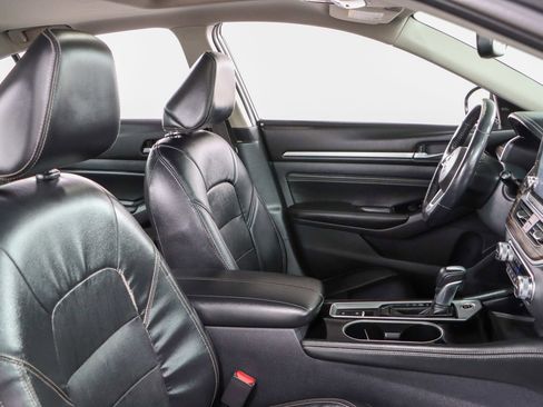 Used 2020 Nissan Altima 2.5 SL image 27