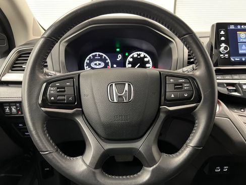 Used 2025 Honda Odyssey EX-L image 52