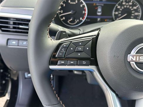 New 2025 Nissan Altima 2.5 SR image 20