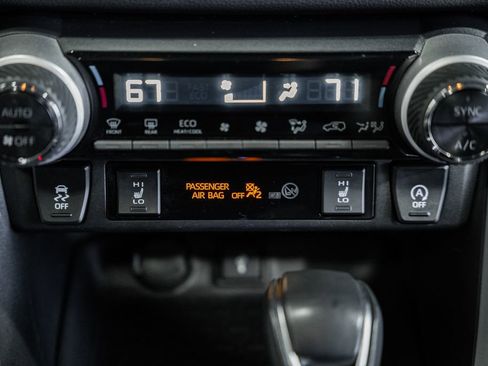 Used 2020 Toyota RAV4 XLE Premium image 24