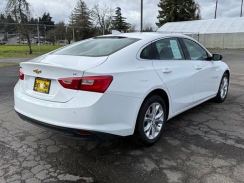 Used 2024 Chevrolet Malibu LT image 4