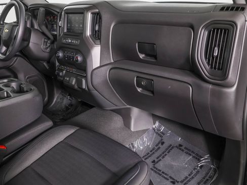 Used 2023 Chevrolet Silverado 1500 Custom AWD/4WD image 38