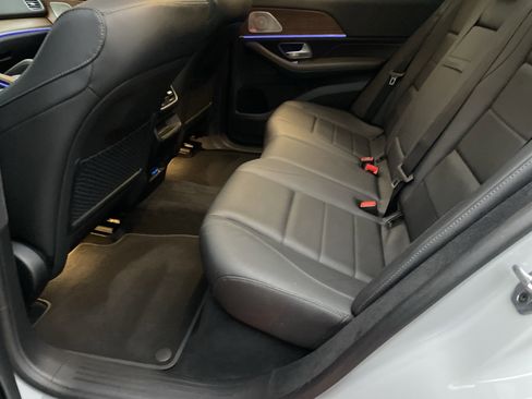 Certified 2025 Mercedes-Benz GLE 450 4MATIC image 38