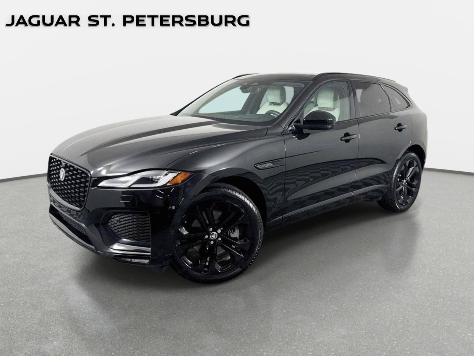 Used 2026 Jaguar F-PACE R-Dynamic S AWD/4WD image 1