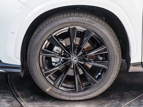 Used 2026 Lexus NX 450h+ F Sport AWD/4WD image 11