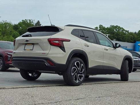 New 2026 Chevrolet Trax RS w/ Driver Confidence Package FWD image 15