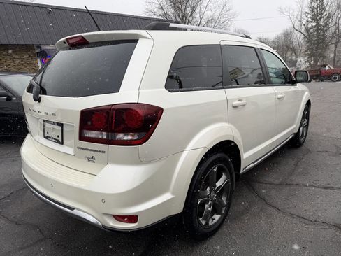 Used 2015 Dodge Journey Crossroad w/ Flexible Seating Group image 4