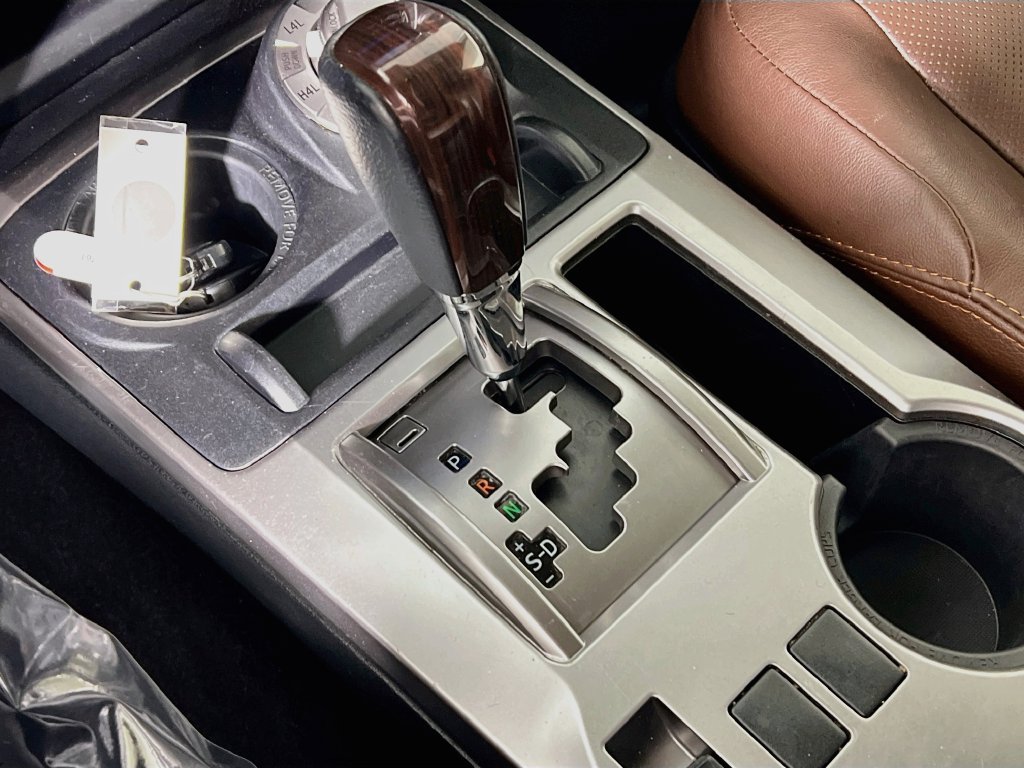Certified 2022 Toyota 4Runner Limited AWD/4WD image 14