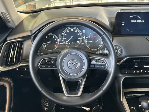 Used 2025 MAZDA CX-90 3.3 Turbo w/ Preferred Package AWD/4WD image 31