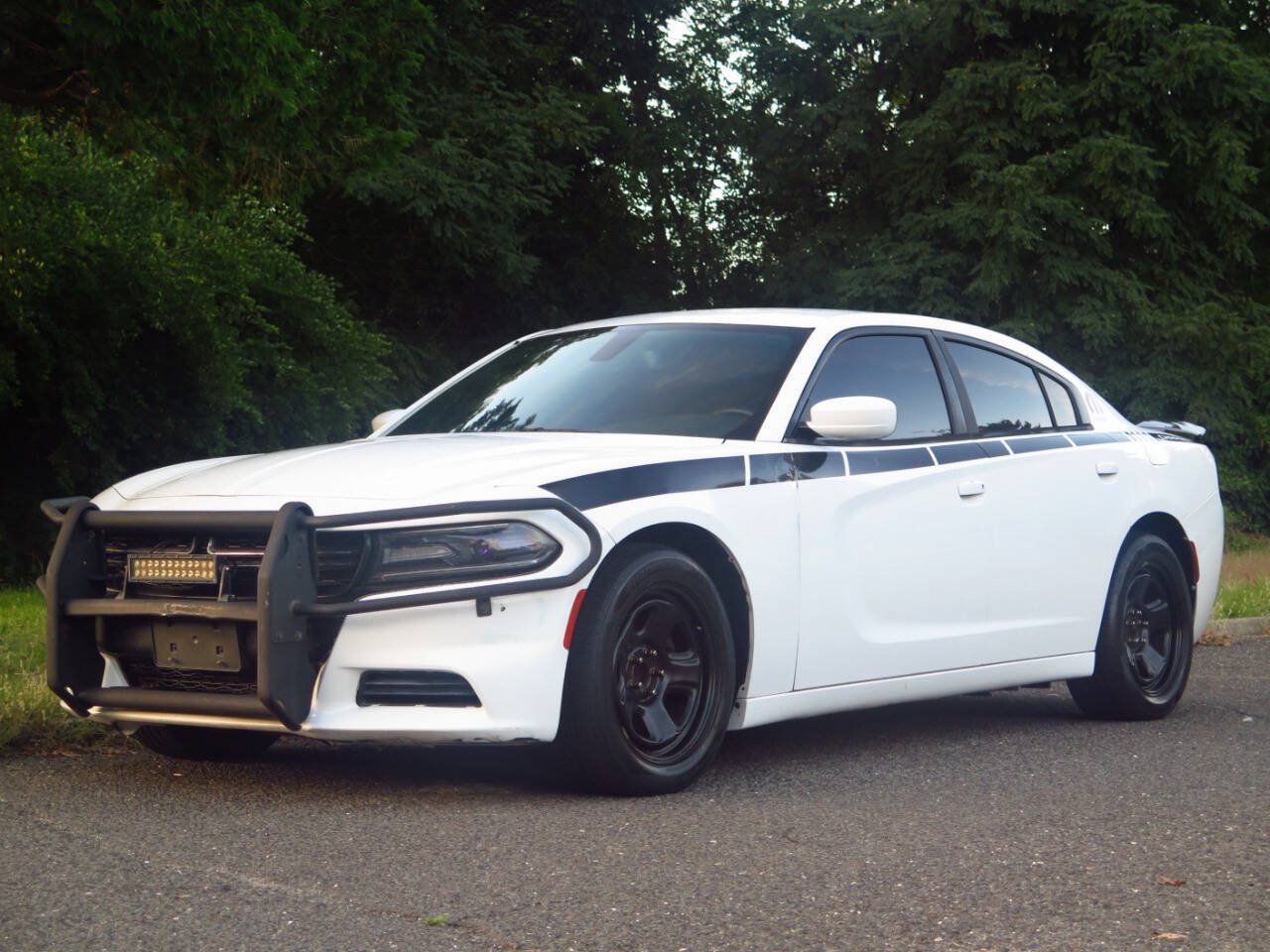 Used 2015 Dodge Charger SE w/ Popular Equipment Group RWD image 1