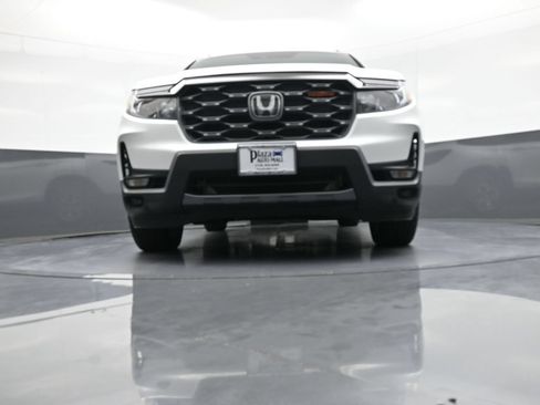 Certified 2023 Honda Passport TrailSport image 27