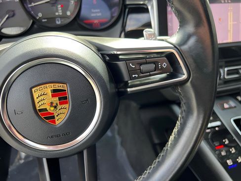 Used 2022 Porsche Macan Base image 44