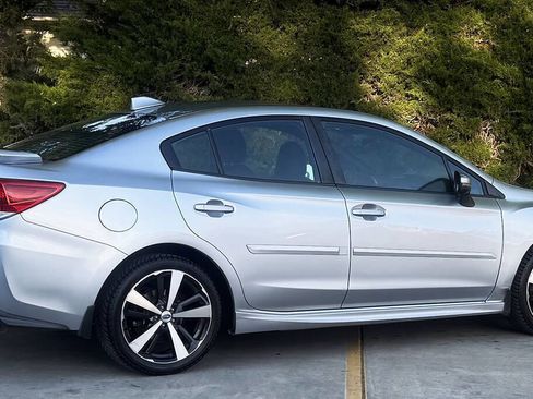 Used 2017 Subaru Impreza 2.0i Sport image 4