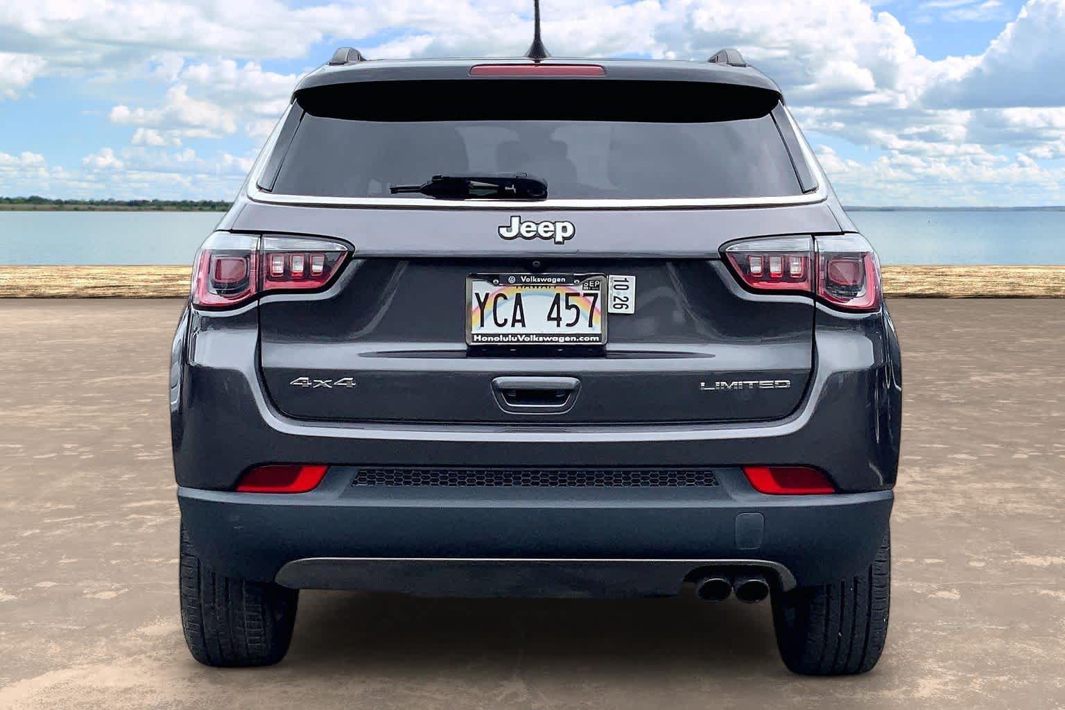 Used 2019 Jeep Compass Limited AWD/4WD image 5