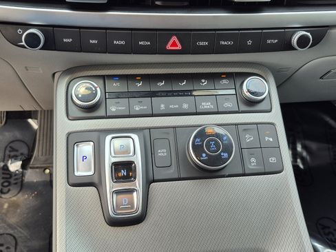 Certified 2023 Hyundai Palisade SE AWD/4WD image 25