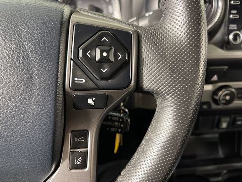 Certified 2020 Toyota Tacoma SR5 RWD image 27