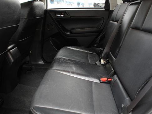 Used 2014 Subaru Forester 2.0XT Touring AWD/4WD image 17