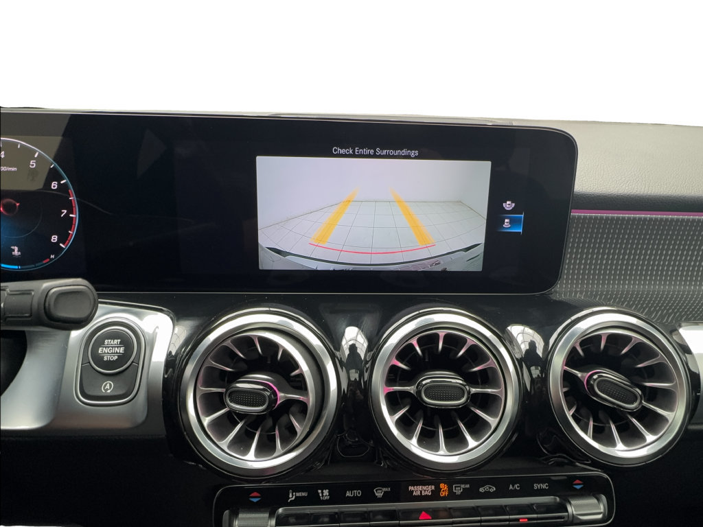 Used 2022 Mercedes-Benz GLB 250 4MATIC w/ Premium Package Lite image 49