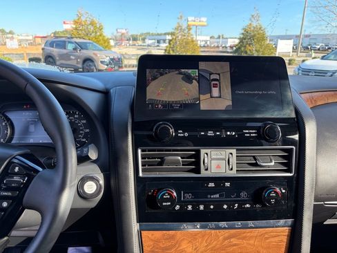 Certified 2024 Nissan Armada SL w/ Captain's Chairs Package image 22