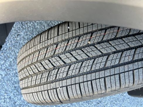 New 2026 Nissan Kicks SR w/ Cold Weather Package image 27