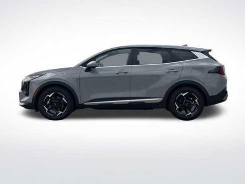 Certified 2026 Kia Sportage EX image 5