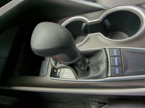 Used 2024 Toyota Camry LE image 18