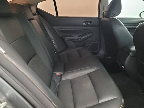 Used 2019 Nissan Altima 2.5 SR image 19