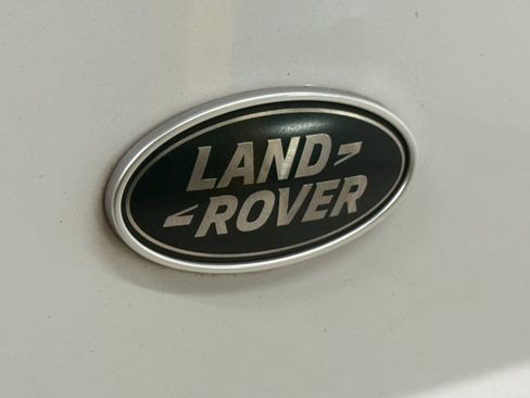 Used 2015 Land Rover Range Rover Sport HSE AWD/4WD image 14