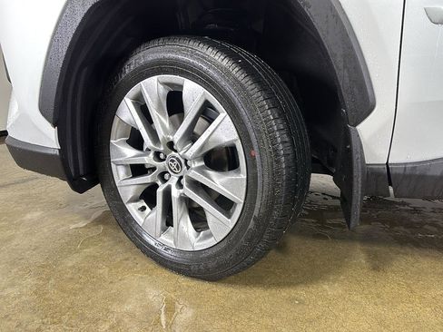 Used 2025 Toyota RAV4 XLE Premium w/ Weather Package image 5