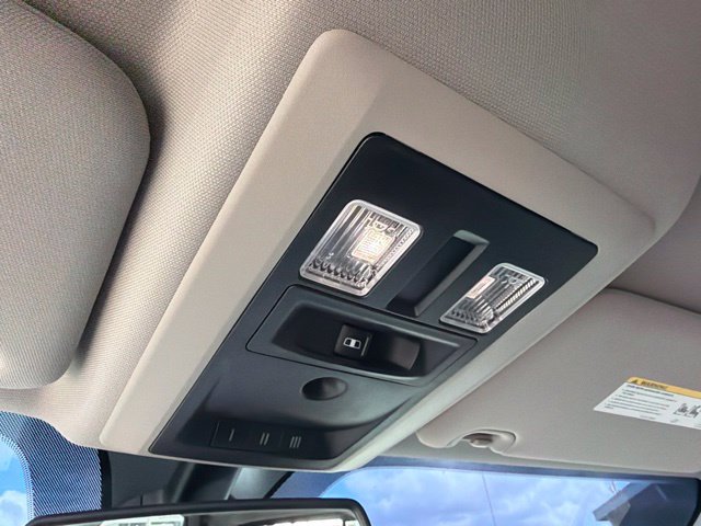 Used 2017 RAM 3500 Laramie RWD image 30