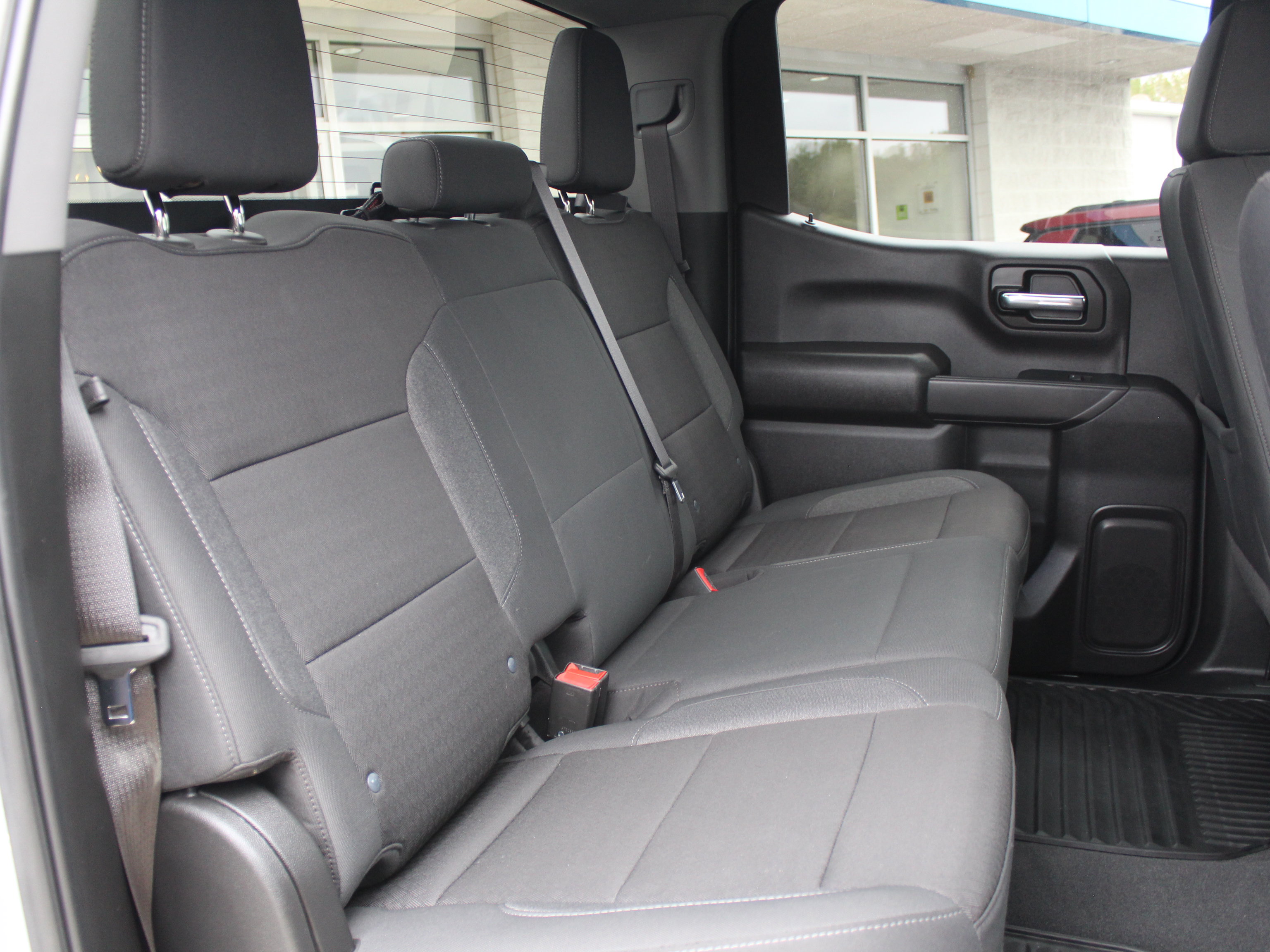 Certified 2024 Chevrolet Silverado 1500 Custom Trail Boss w/ LPO, Dark Essentials Package AWD/4WD image 26