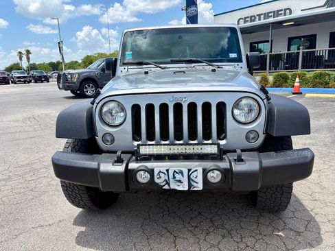 Used 2015 Jeep Wrangler Sport w/ Quick Order Package 23S AWD/4WD image 8