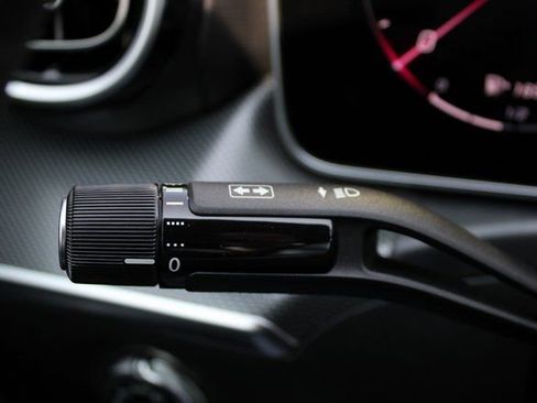 New 2025 Mercedes-Benz C 300 4MATIC Sedan image 17