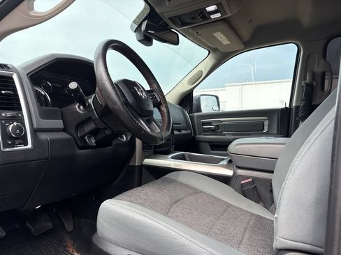 Used 2018 RAM 1500 Lone Star AWD/4WD image 11