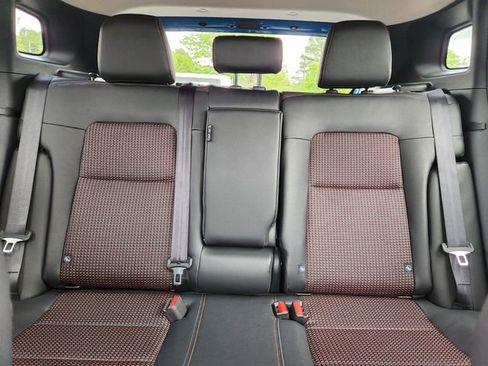 New 2026 Nissan Kicks SR FWD image 13