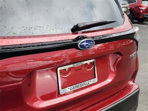 Certified 2025 Subaru Forester Limited image 11
