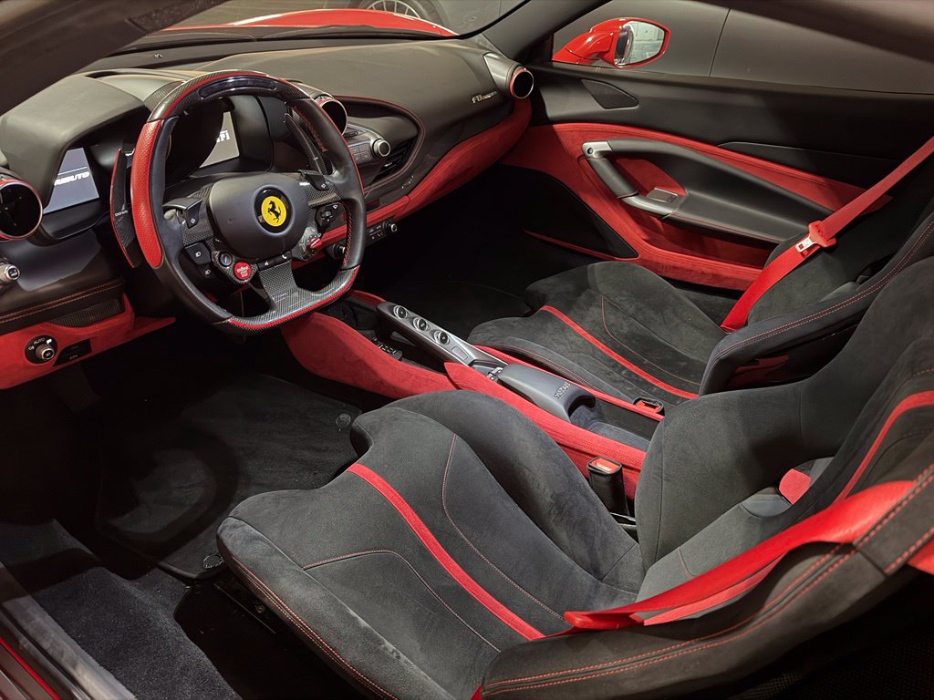 Used 2020 Ferrari F8 Tributo RWD image 15