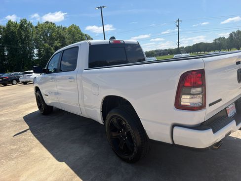Used 2022 RAM 1500 Big Horn AWD/4WD image 6