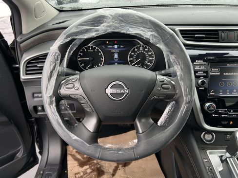 Used 2024 Nissan Murano Platinum w/ Cargo Package AWD/4WD image 11