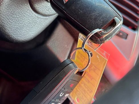 Used 2016 Chevrolet Cruze LT w/ Sun And Sound Package image 18