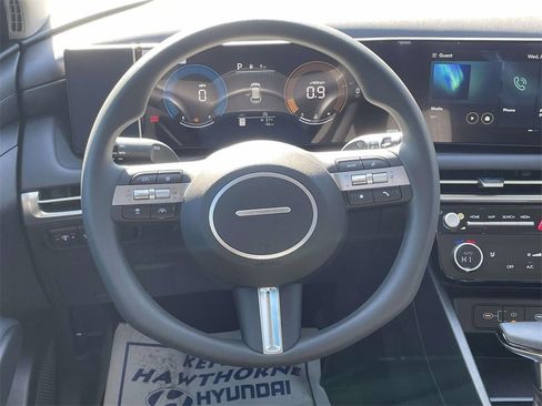 New 2026 Hyundai Tucson SEL image 13